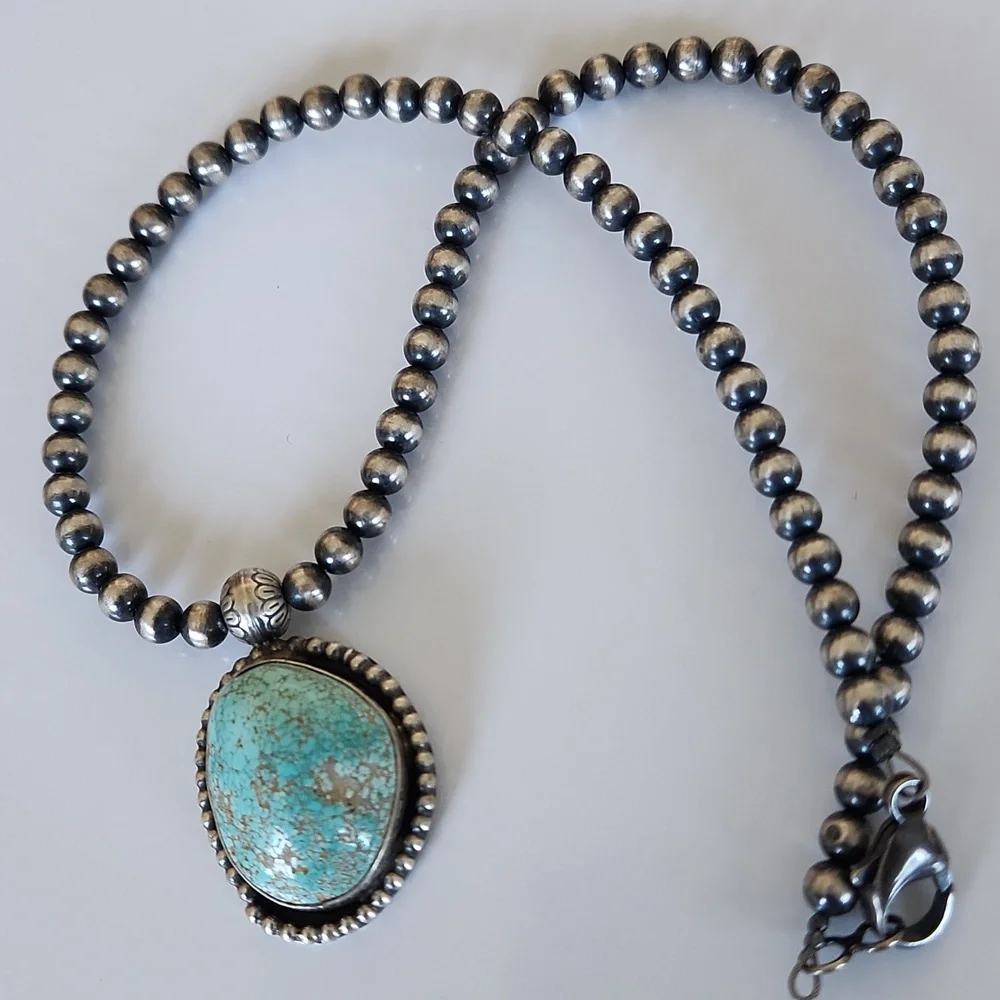 Besutuful NWT Native American Navajo Turquoise Pendant & Pearl Necklace 🩵🩶♥️🎁 - Picture 8 of 16